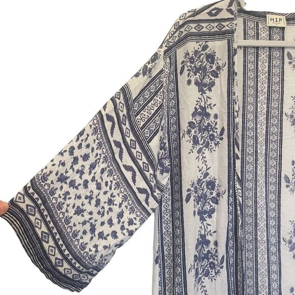 H.I.P. Blue Floral Beach Coastal Long Kimmo Swimsuit Coverup Women’s Size Small - Picture 4 of 5